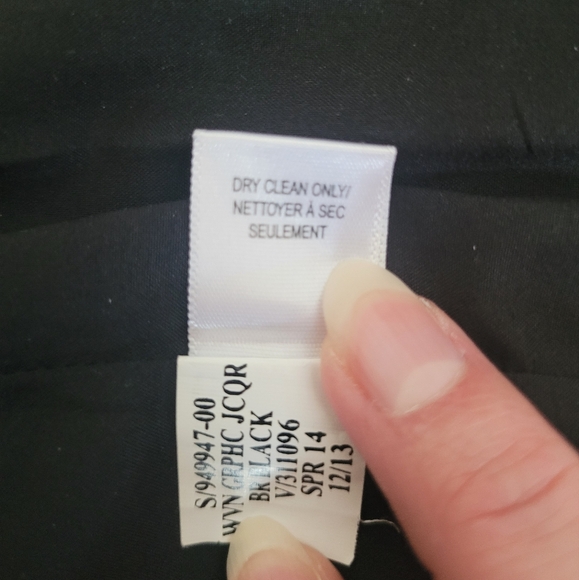 Banana Republic Lined Pencil Skirt - Picture 9 of 10